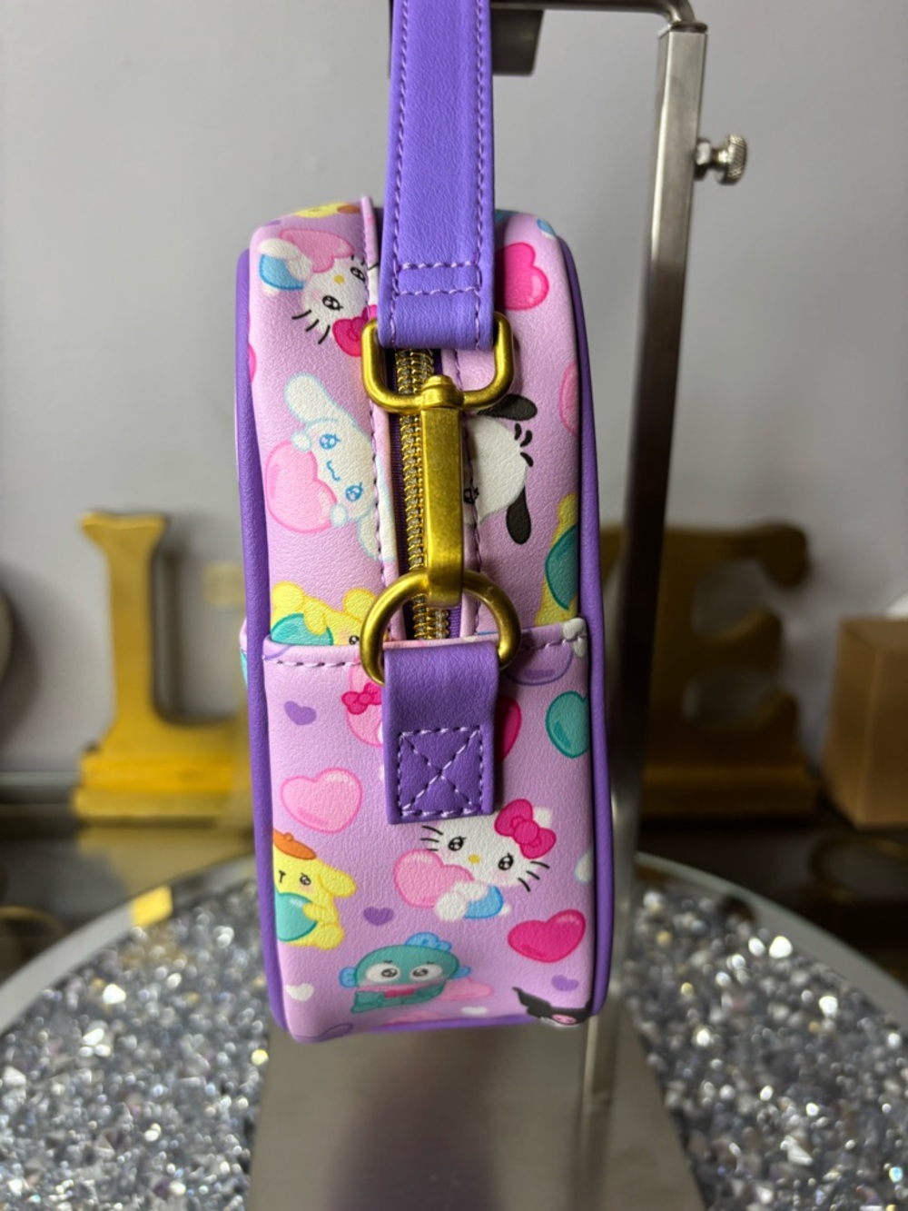 Loungefly Sanrio Hello Kitty and Friends Hearts Crossbody Bag NWT - Picture 7 of 12